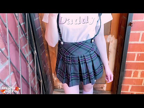 ❤️ Studentessa succhia il suo cazzo profondamente e scopa invece delle lezioni Video di sessoal it.dickies-shop.ru ❌️