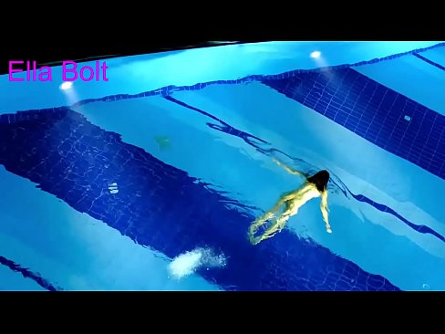 ❤️ Non posso smettere di guardare, giovane bionda catturata nuotare nuda nella piscina del resort ELLA BOLT Video di sessoal it.dickies-shop.ru ❌️